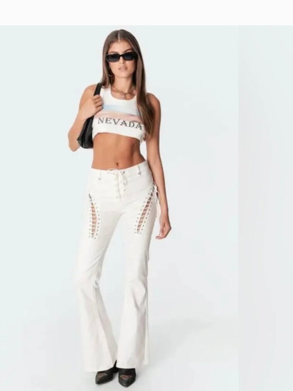 NWT! Edikted Engine White Lace-Up High Waist Flare Jeans Size Medium S11107